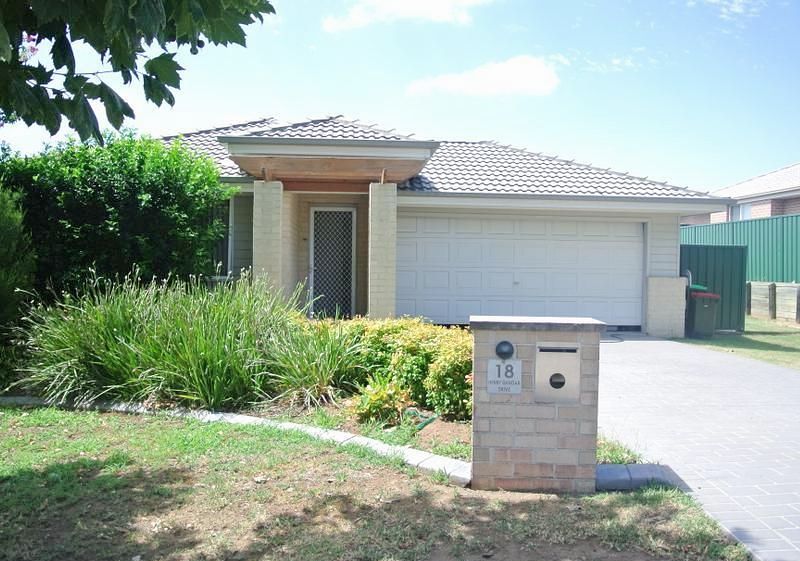 4 bedrooms House in 18 Henry Dangar Drive MUSWELLBROOK NSW, 2333