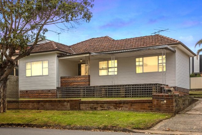 Picture of 18 Erskine Street, RIVERWOOD NSW 2210