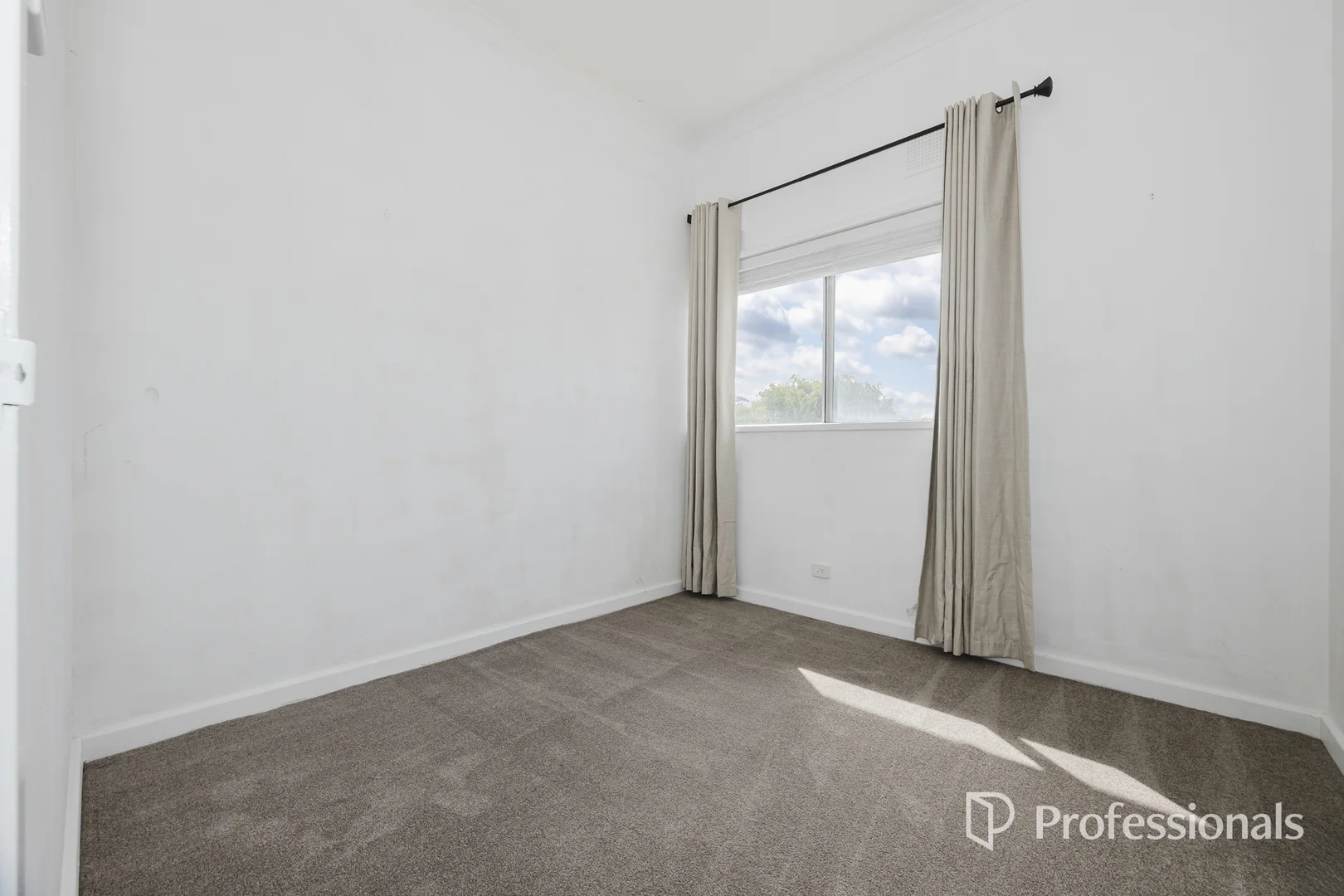 Additional image 12 of 24E Casserley Avenue, Girrawheen WA 6064