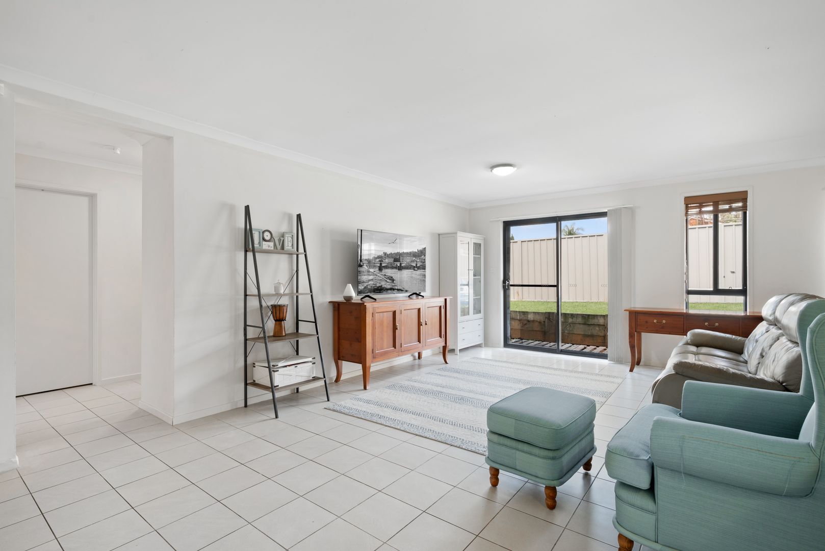 47 & 47a Jubilee Circuit, Rosemeadow NSW 2560, Image 2