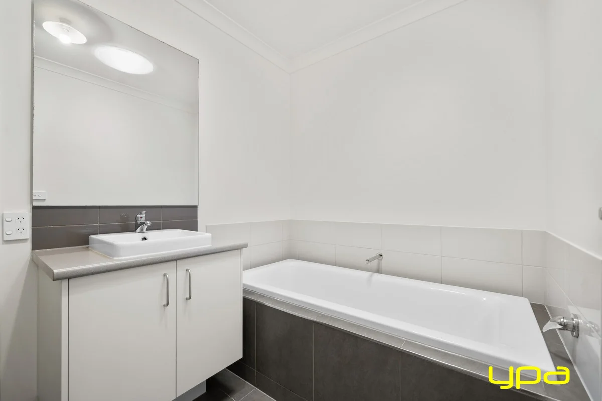 Additional image 11 of 30 Yellow Robin Circuit, Cranbourne East VIC 3977