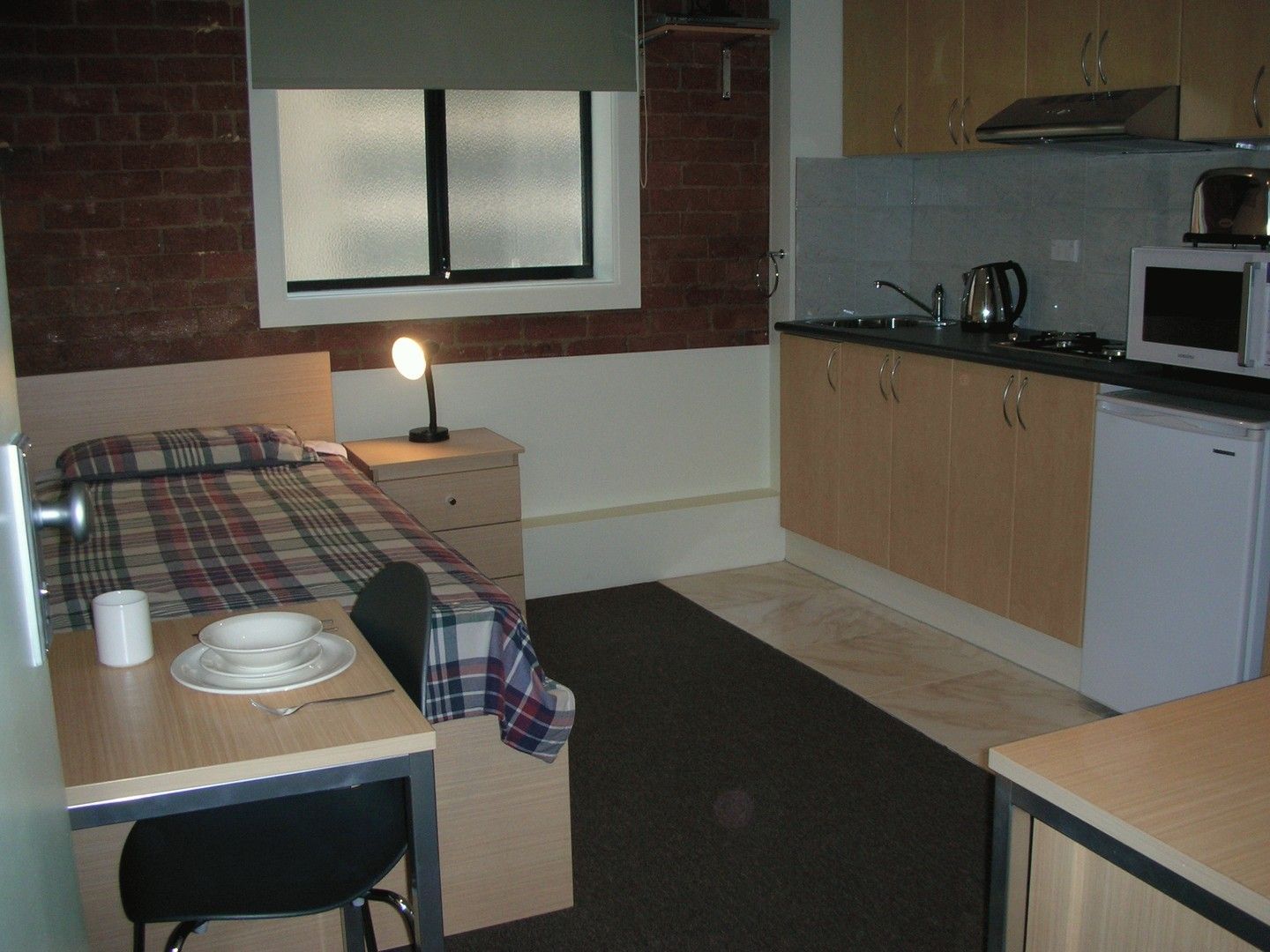 1 bedrooms Apartment / Unit / Flat in 33/3 Holmes Street BRUNSWICK EAST VIC, 3057