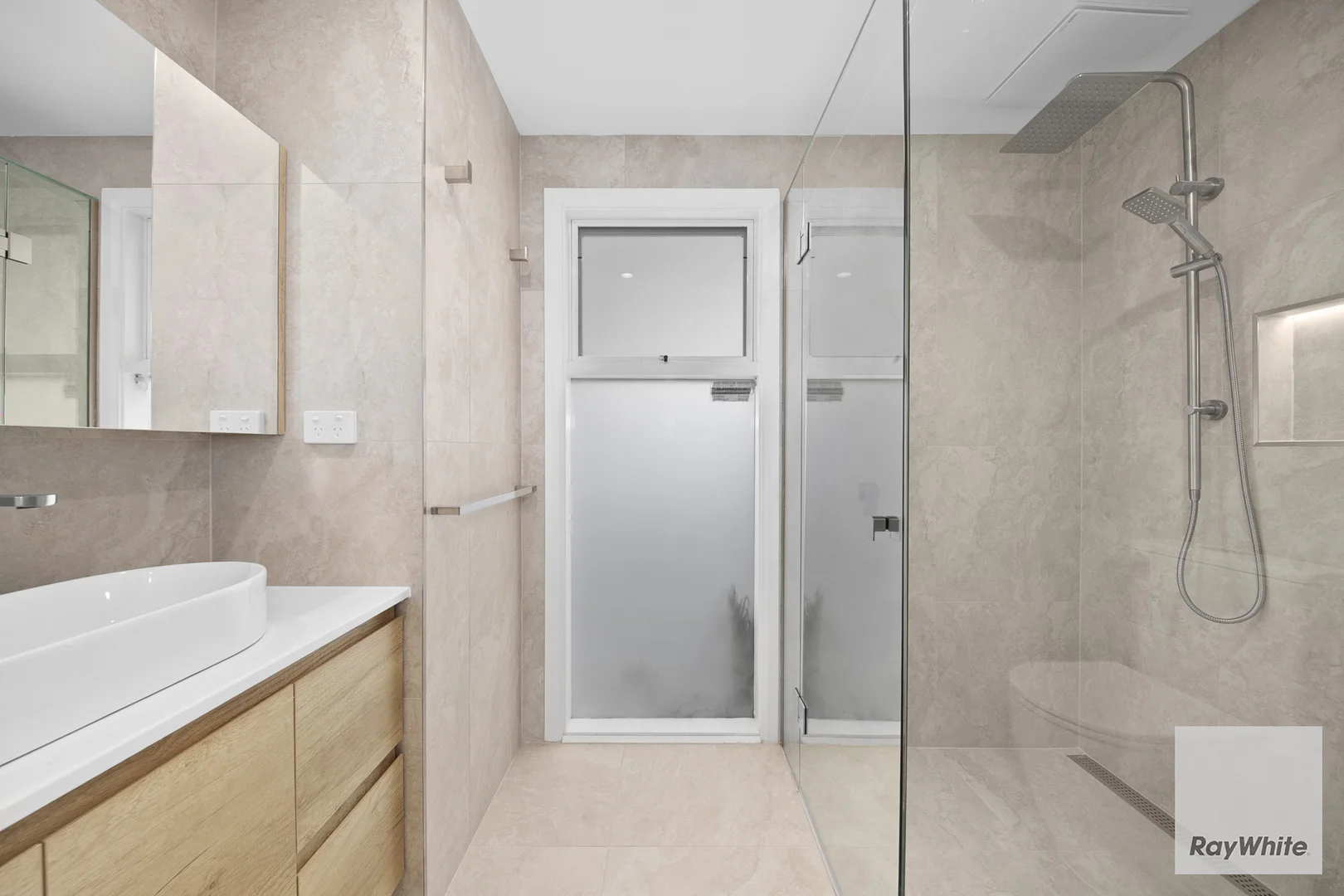 Additional image 5 of 26 Swan Court, Newport VIC 3015