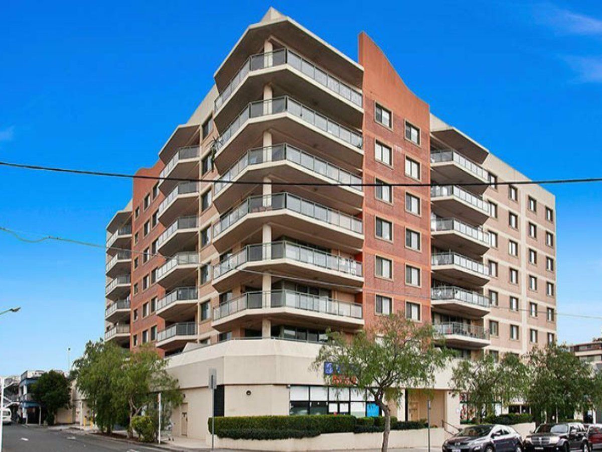 3 bedrooms Apartment / Unit / Flat in 302/55 Raymond Street BANKSTOWN NSW, 2200