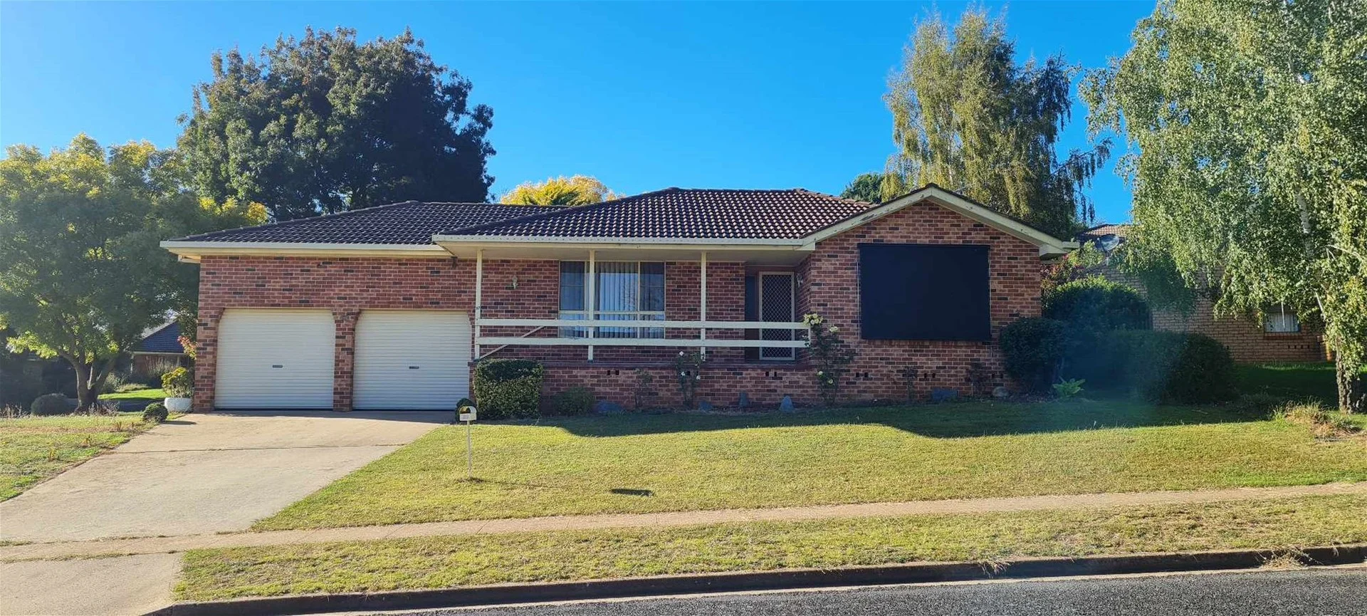 32 Mt Errol Street, Blayney NSW 2799