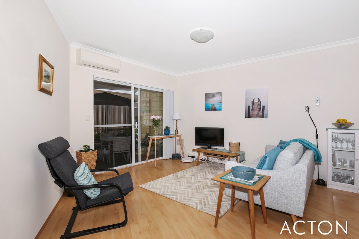 16/21 Southmead Green, Erskine WA 6210, Image 2