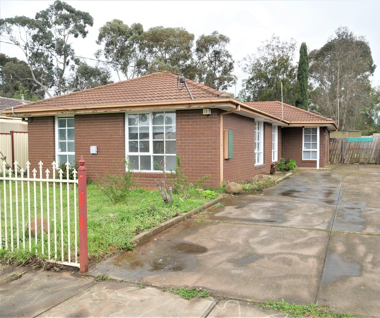 4 bedrooms House in 22 Coburns Road MELTON SOUTH VIC, 3338