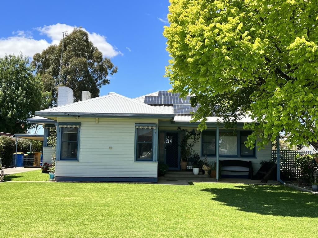 100 Denison St, Finley NSW 2713, Image 0