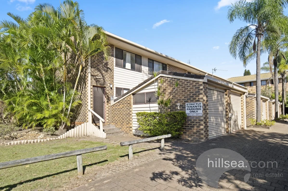 1/7 Christina Court, Mermaid Waters QLD 4218