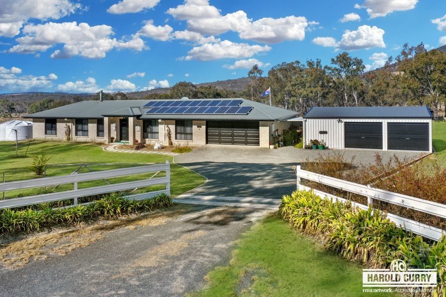 27 Holleys Road, Tenterfield NSW 2372, Image 0