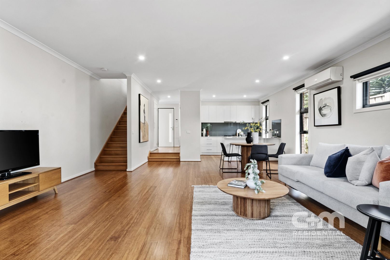 4/17 Cartwright Street, Oak Park VIC 3046, Image 2