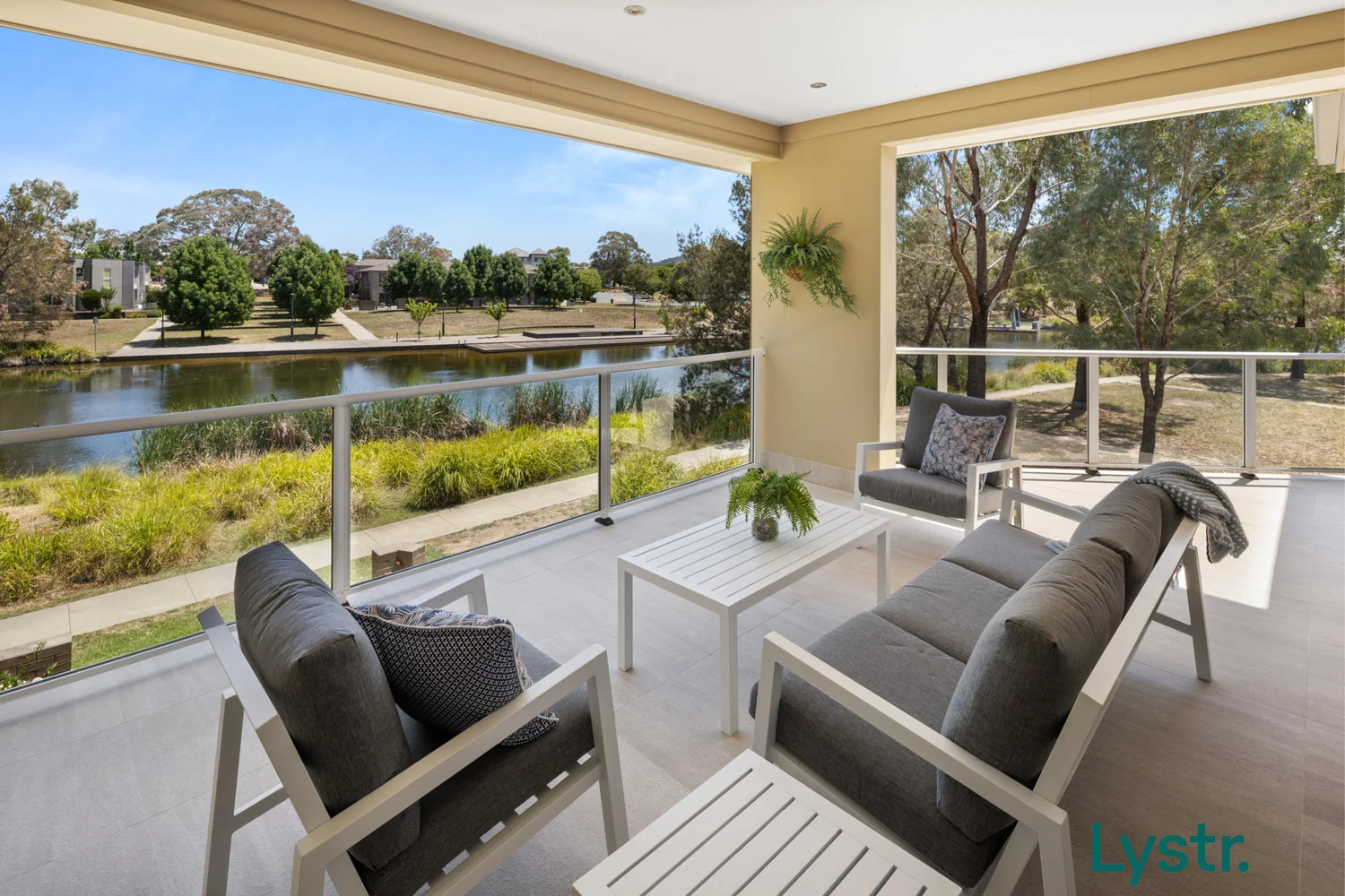 7 Dickins Street, Forde ACT 2914