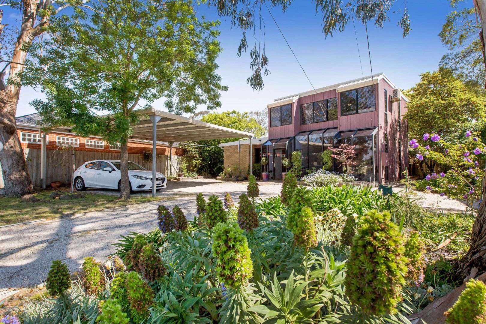 26 Koetong Parade, Mount Eliza VIC 3930