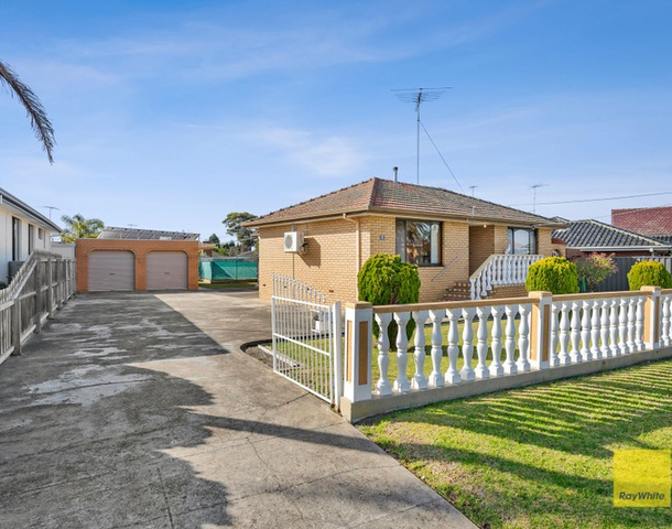 15 Waterford Avenue, Norlane VIC 3214