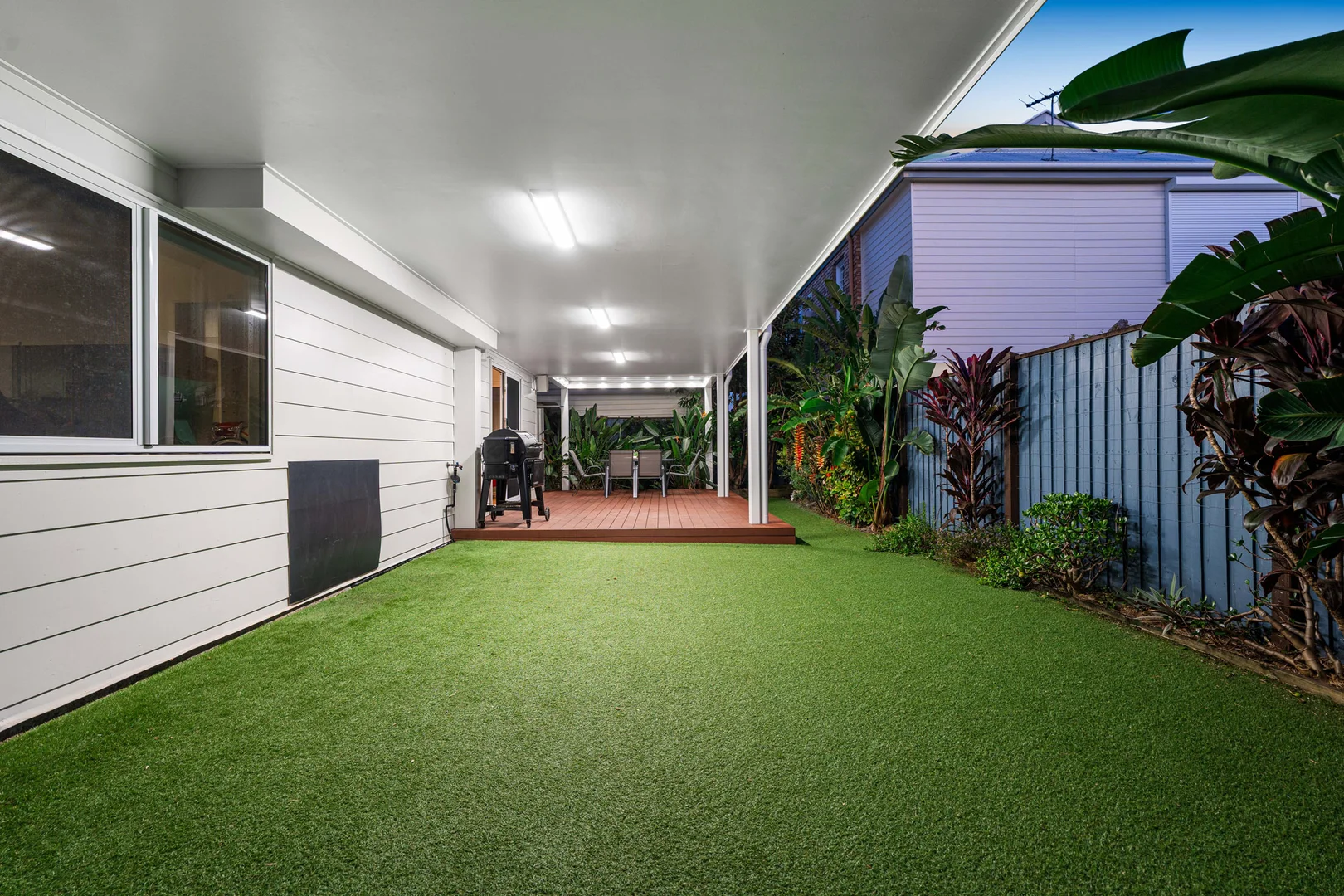 Additional image 21 of 347 Upper Esplanade, Manly QLD 4179