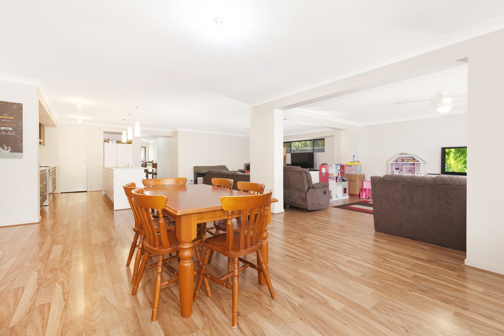 4 bedrooms House in 173 Beaufort Crescent MOGGILL QLD, 4070