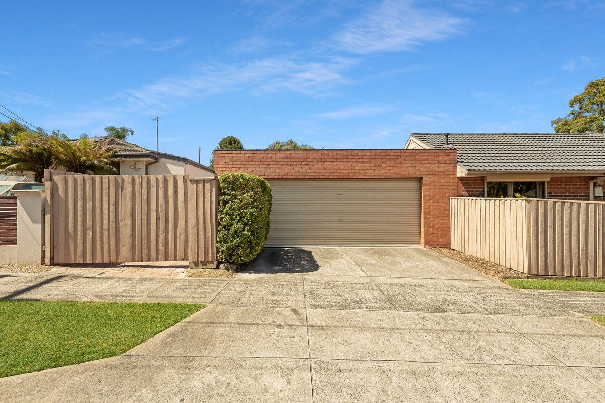 22 Janet Street, Boronia VIC 3155, Image 2