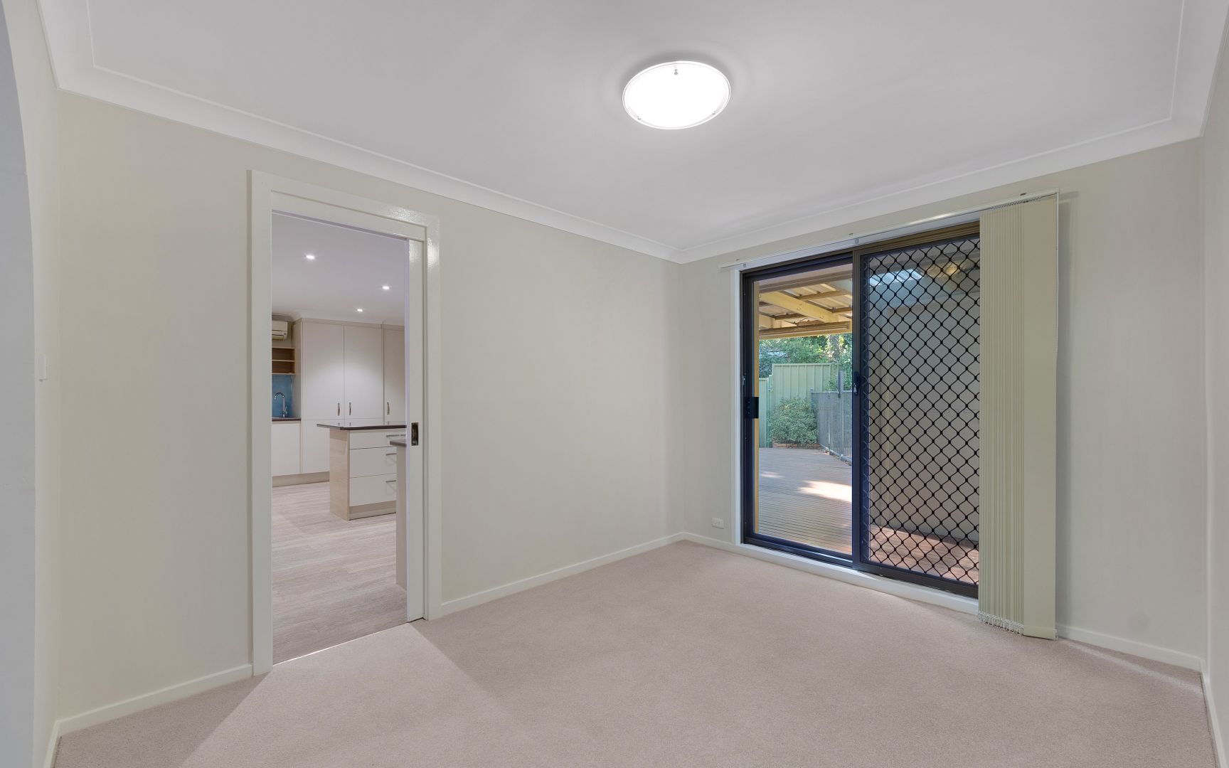 6 Radnor Place, Campbelltown NSW 2560, Image 2