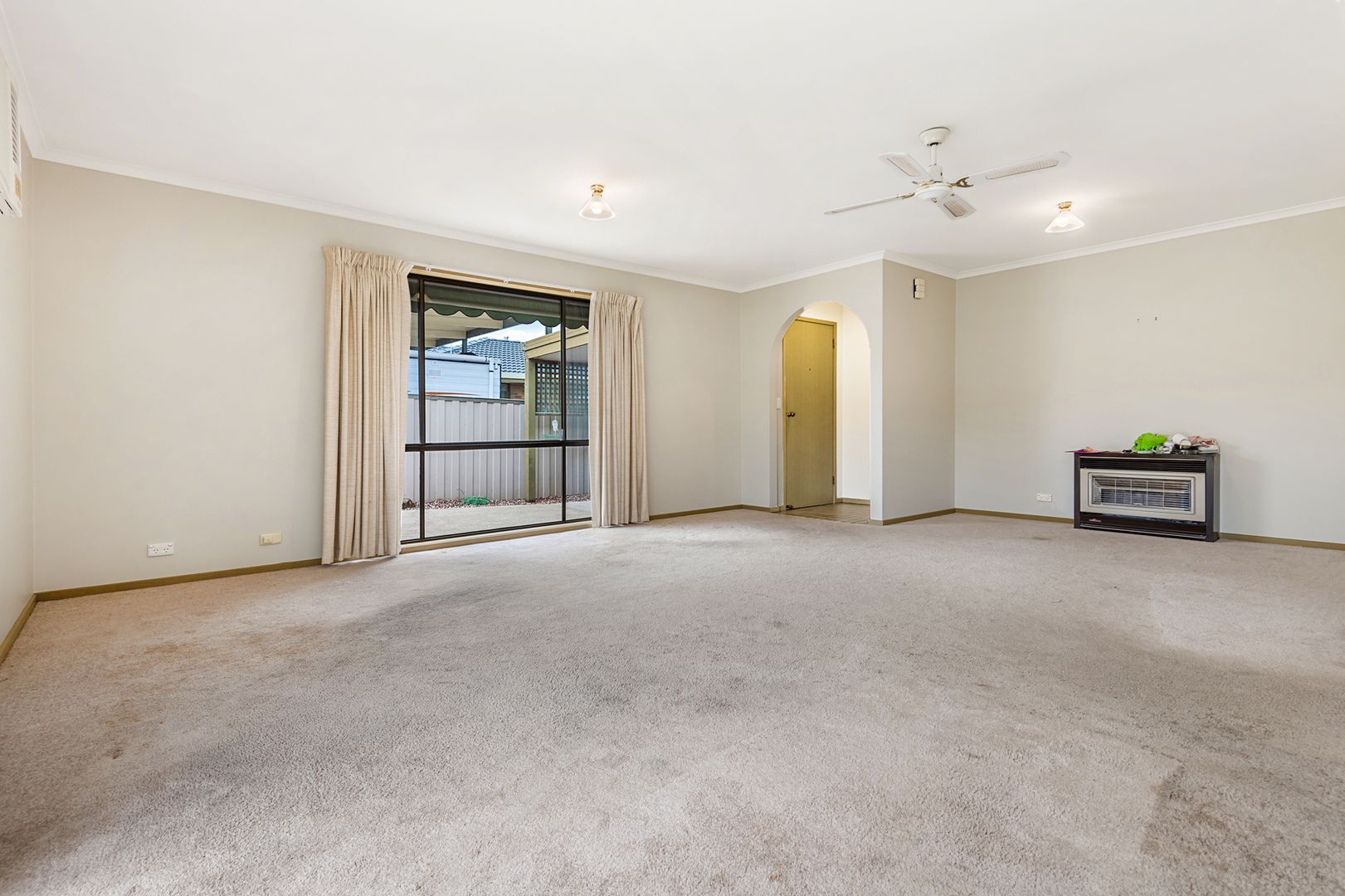 8 Mayer Ct, Strathdale VIC 3550, Image 2