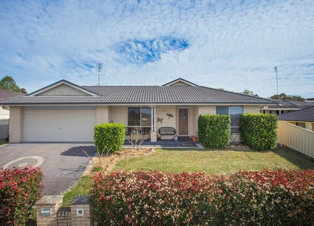 35 Jenna Drive, Raworth NSW 2321