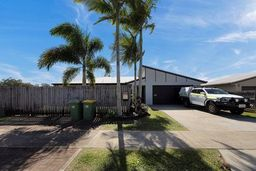 Picture of 8 Steve Street, GREENMOUNT QLD 4751