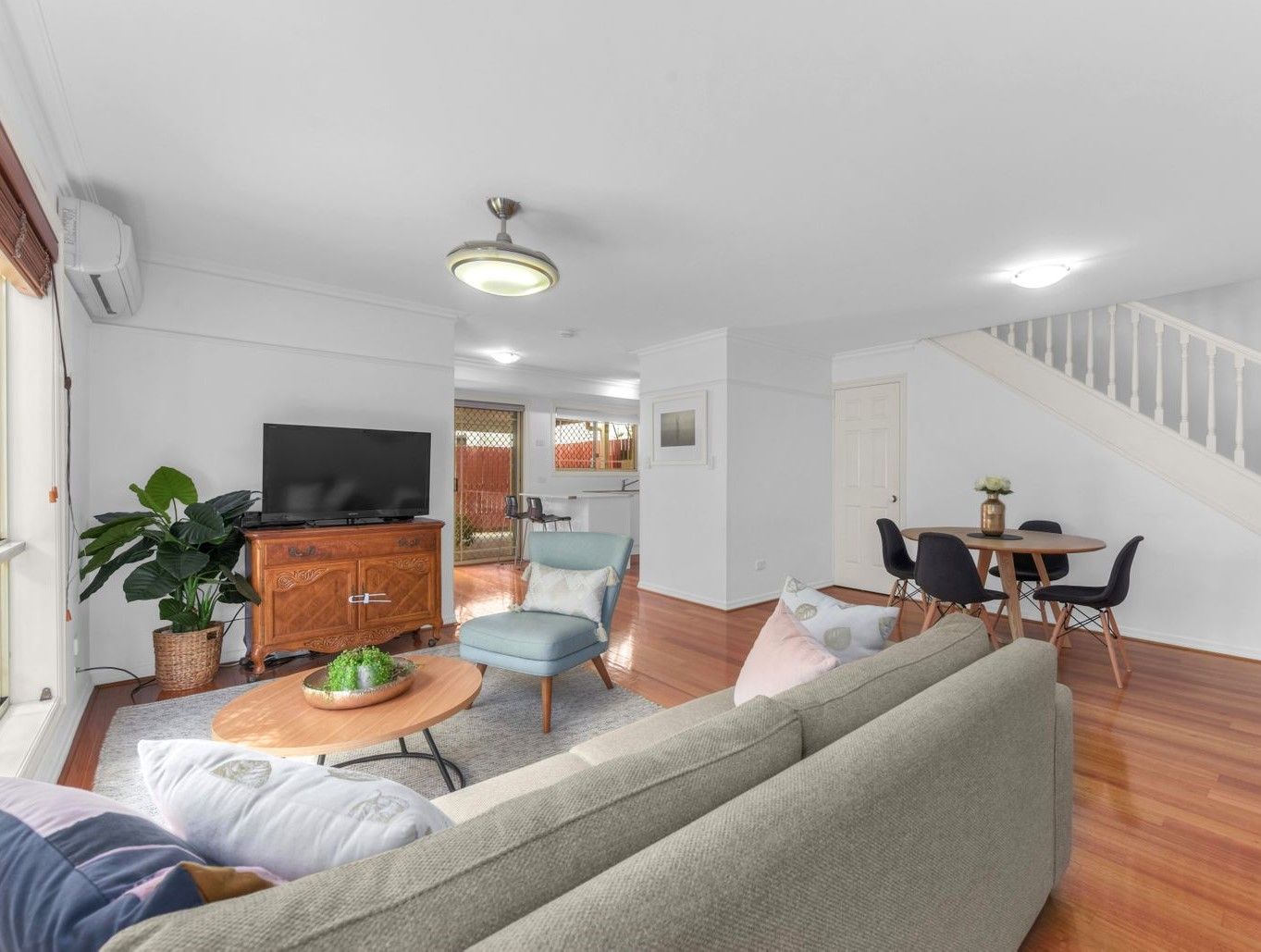 3 bedrooms Townhouse in 1/23 Forbes Street HAWTHORNE QLD, 4171