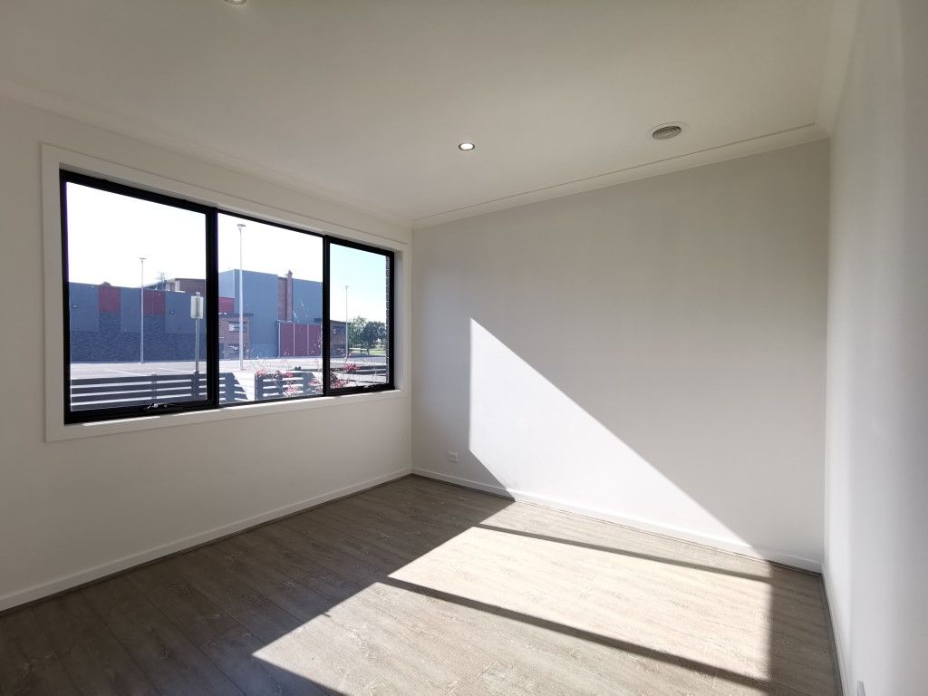 62 Quarter Circuit, Springvale VIC 3171, Image 2