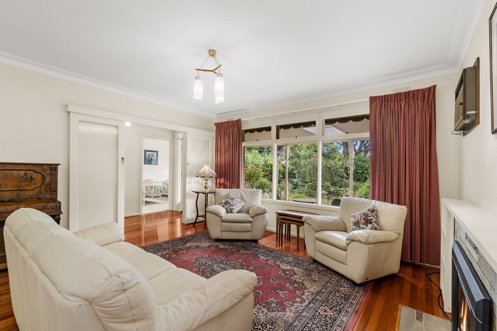 2 Benjamin Street, Box Hill North VIC 3129 House For Rent 620 Domain