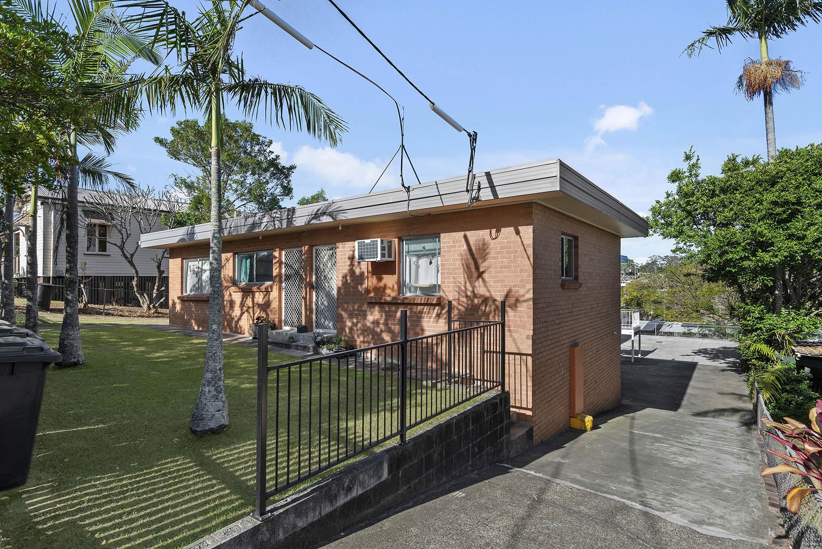 17 Coventry Street, Hawthorne QLD 4171, Image 2