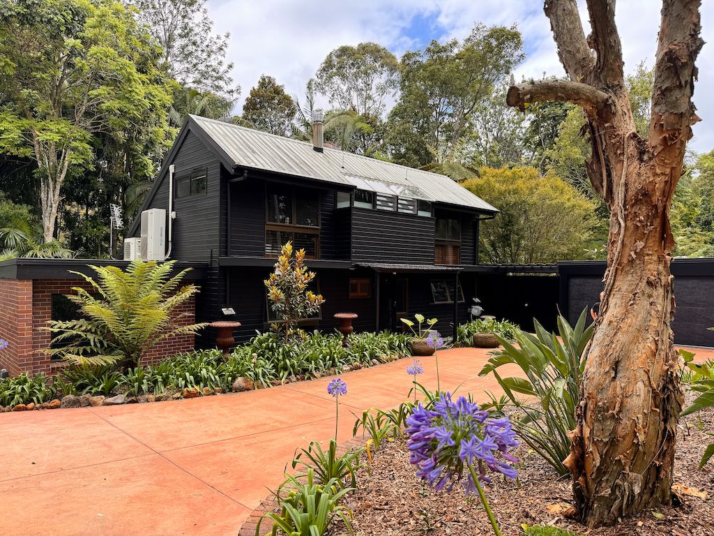 3 bedrooms House in 111-113 Beacon Road TAMBORINE MOUNTAIN QLD, 4272