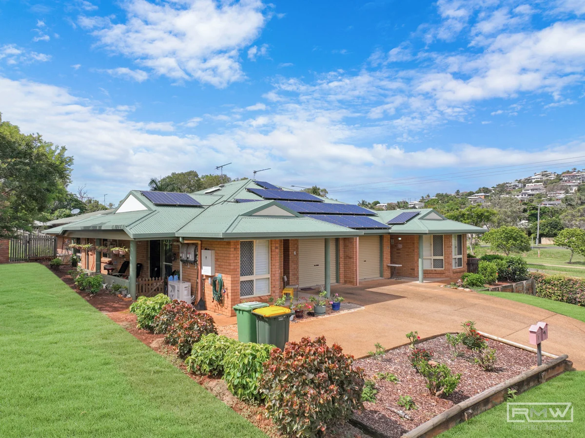 2/2 Toos Close, Cooee Bay QLD 4703