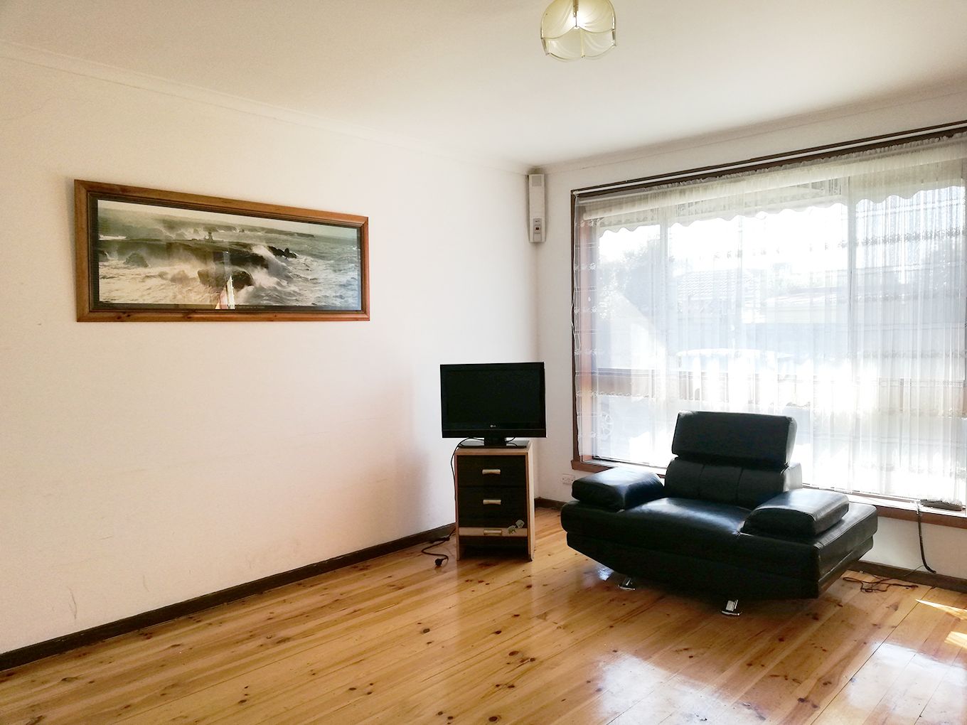 2 bedrooms Apartment / Unit / Flat in 2/22 Grandview St GLENROY VIC, 3046