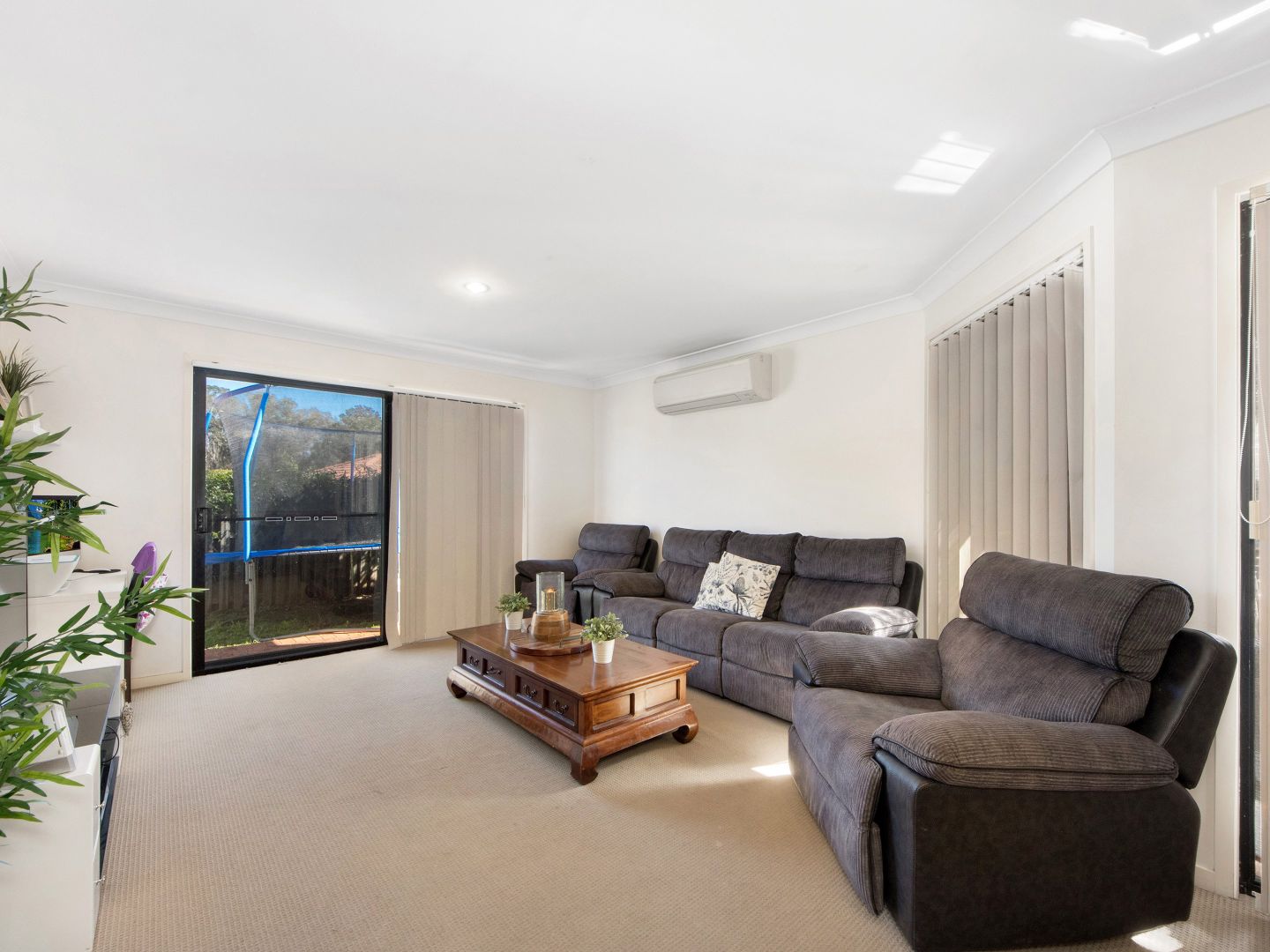 67/24 Amsonia Court, Arundel QLD 4214, Image 2