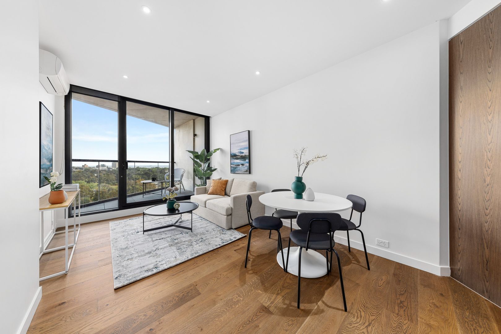 1005/77 Queens Road, Melbourne VIC 3004, Image 1