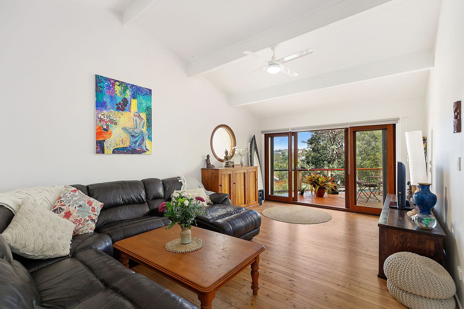 14 Henrys Road, Forresters Beach NSW 2260, Image 2