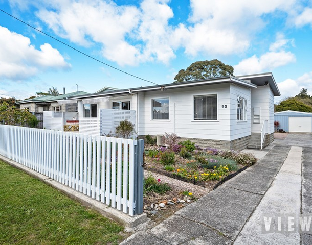 90 Saunders Street, Wynyard TAS 7325