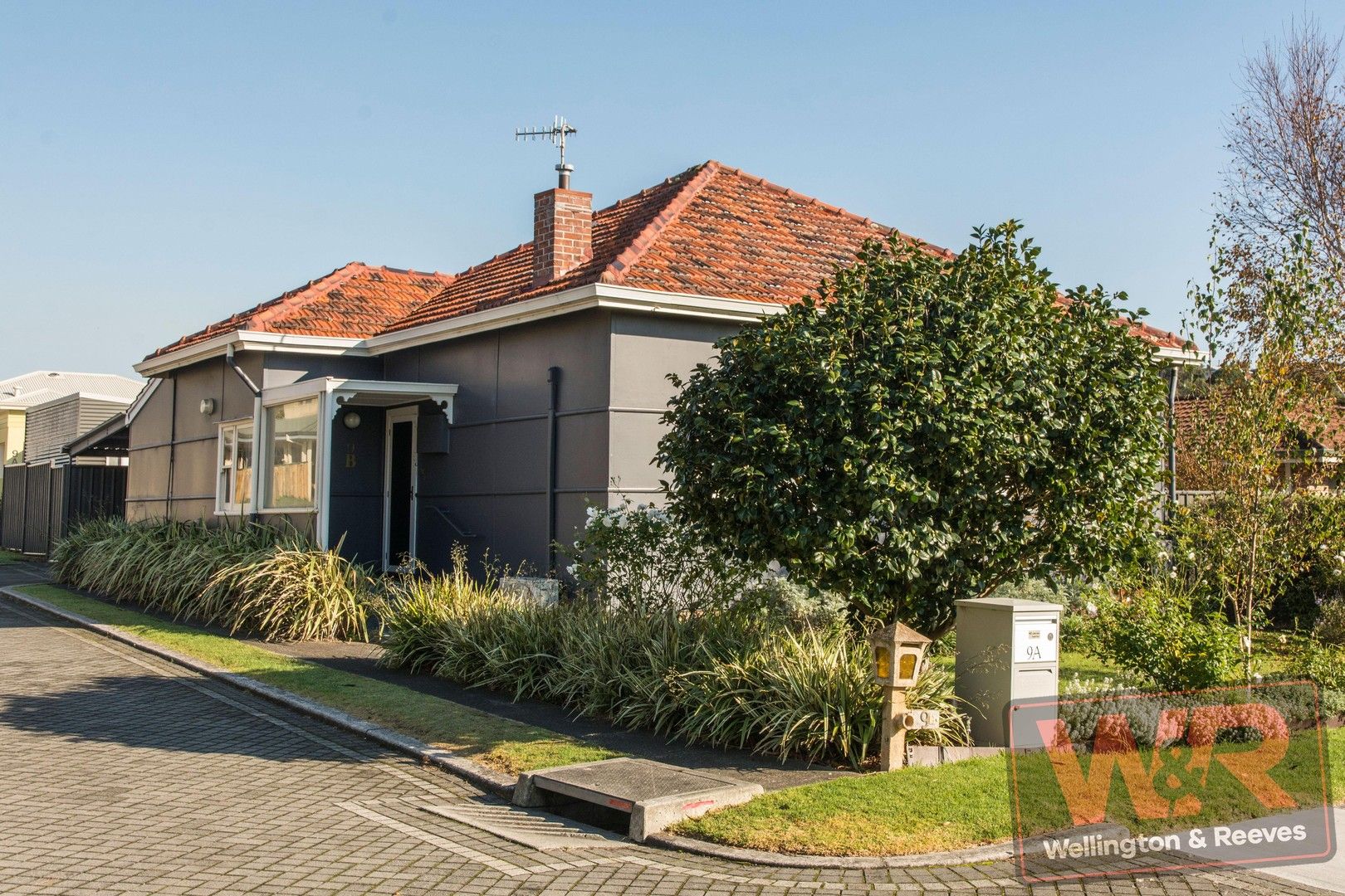 3 bedrooms House in 9b Mcleod Street MIRA MAR WA, 6330