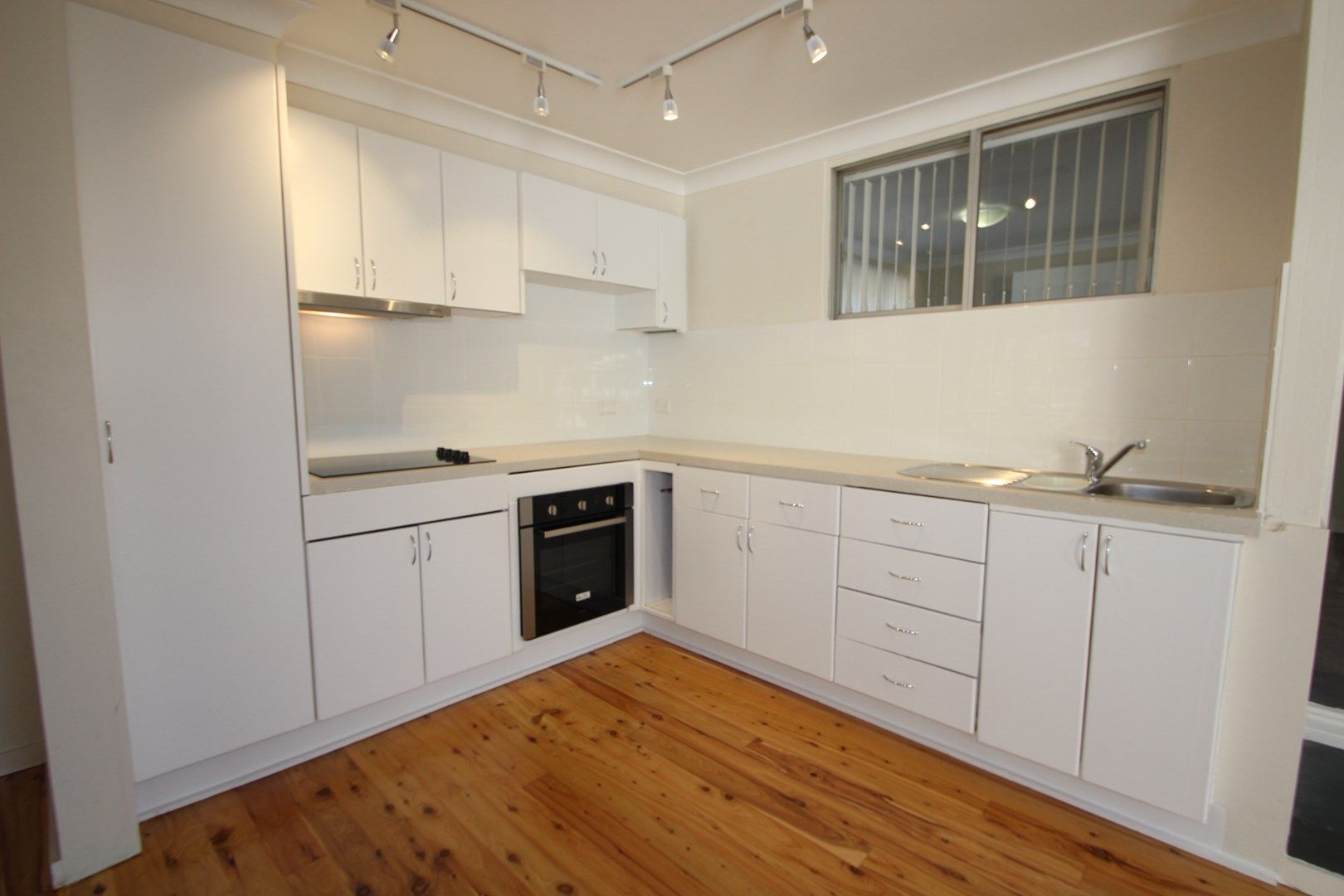 1 bedrooms Apartment / Unit / Flat in 19a St Andrews Gate ELANORA HEIGHTS NSW, 2101