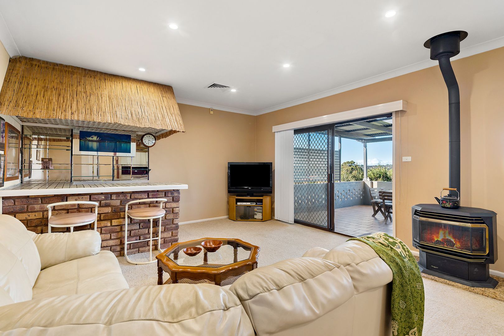 11 Barrenjoey Close, Woodbine NSW 2560, Image 1