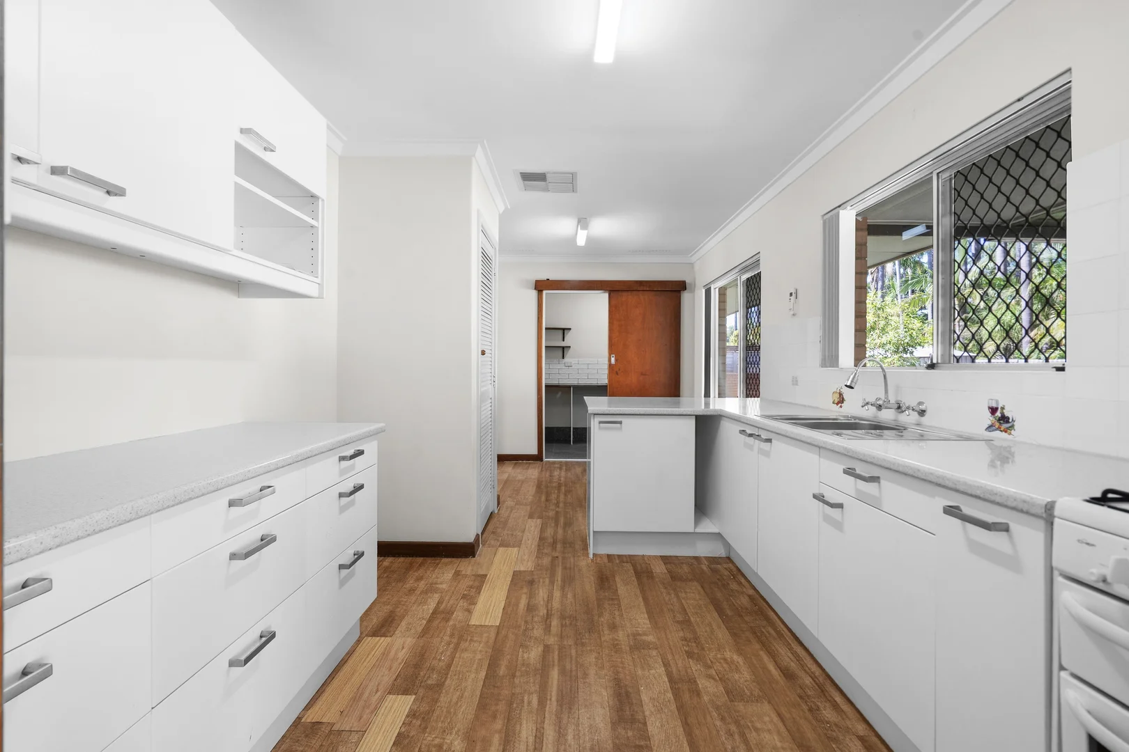 Additional image 2 of 9 Highman St, South Guildford WA 6055