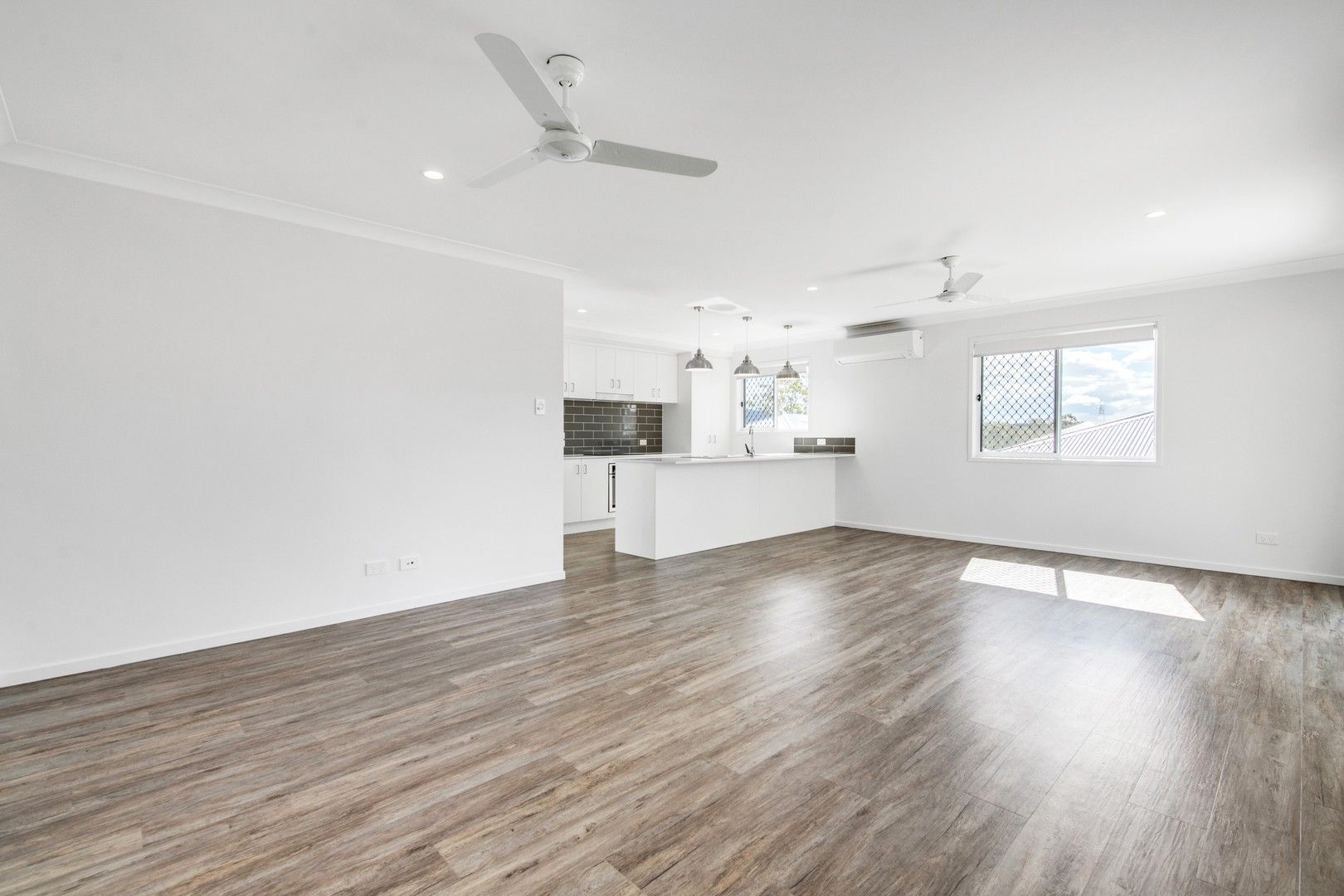 42 Niche Glade Circuit, Maudsland QLD 4210 House For Rent 795 Domain