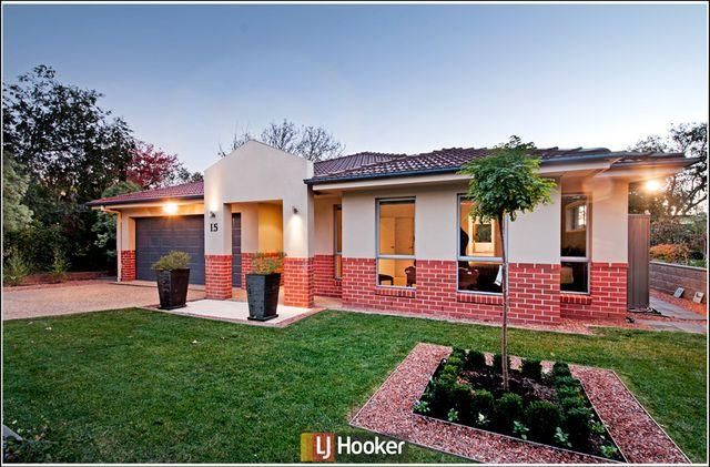 15 Howe Crescent, Ainslie ACT 2602
