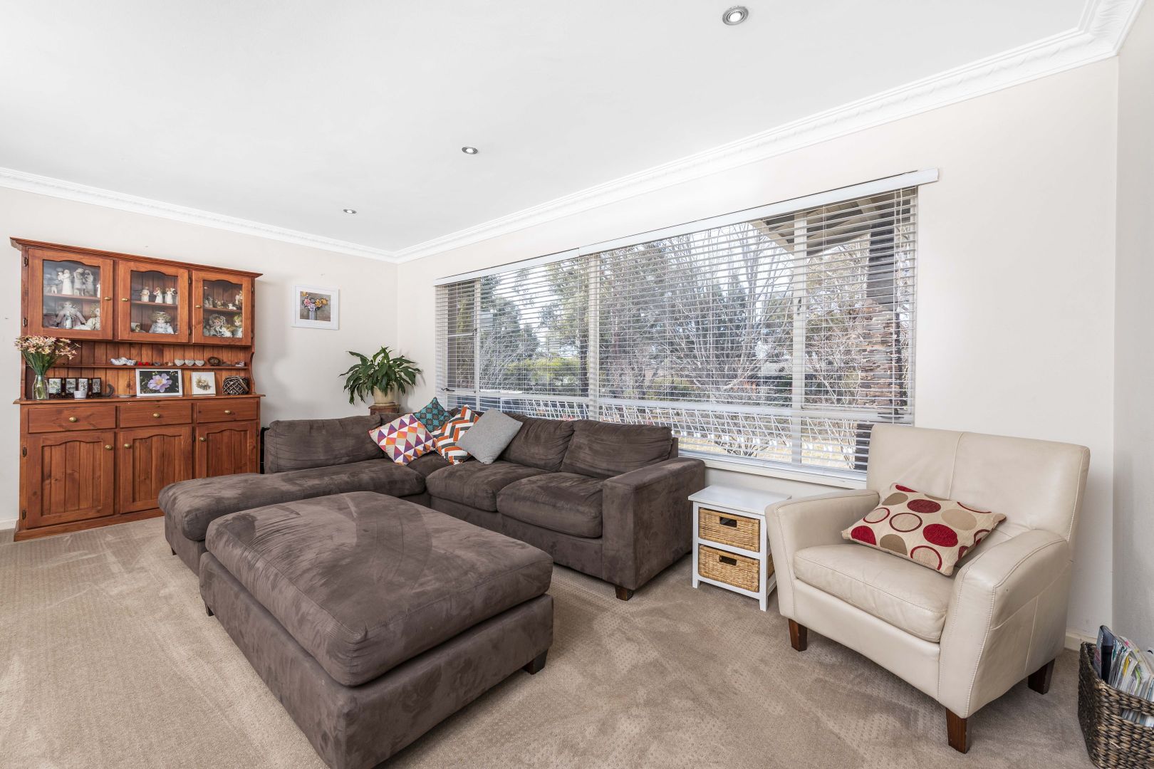 90 Carruthers Street, Curtin ACT 2605, Image 2