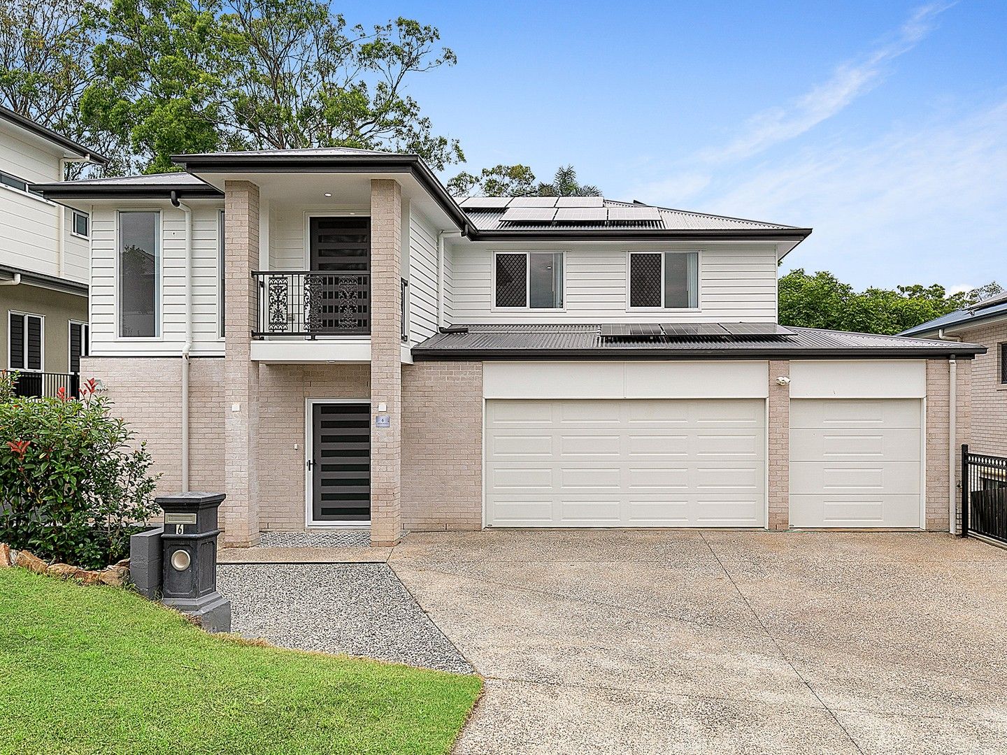 6 Mizen Place, Holland Park West QLD 4121, Image 0