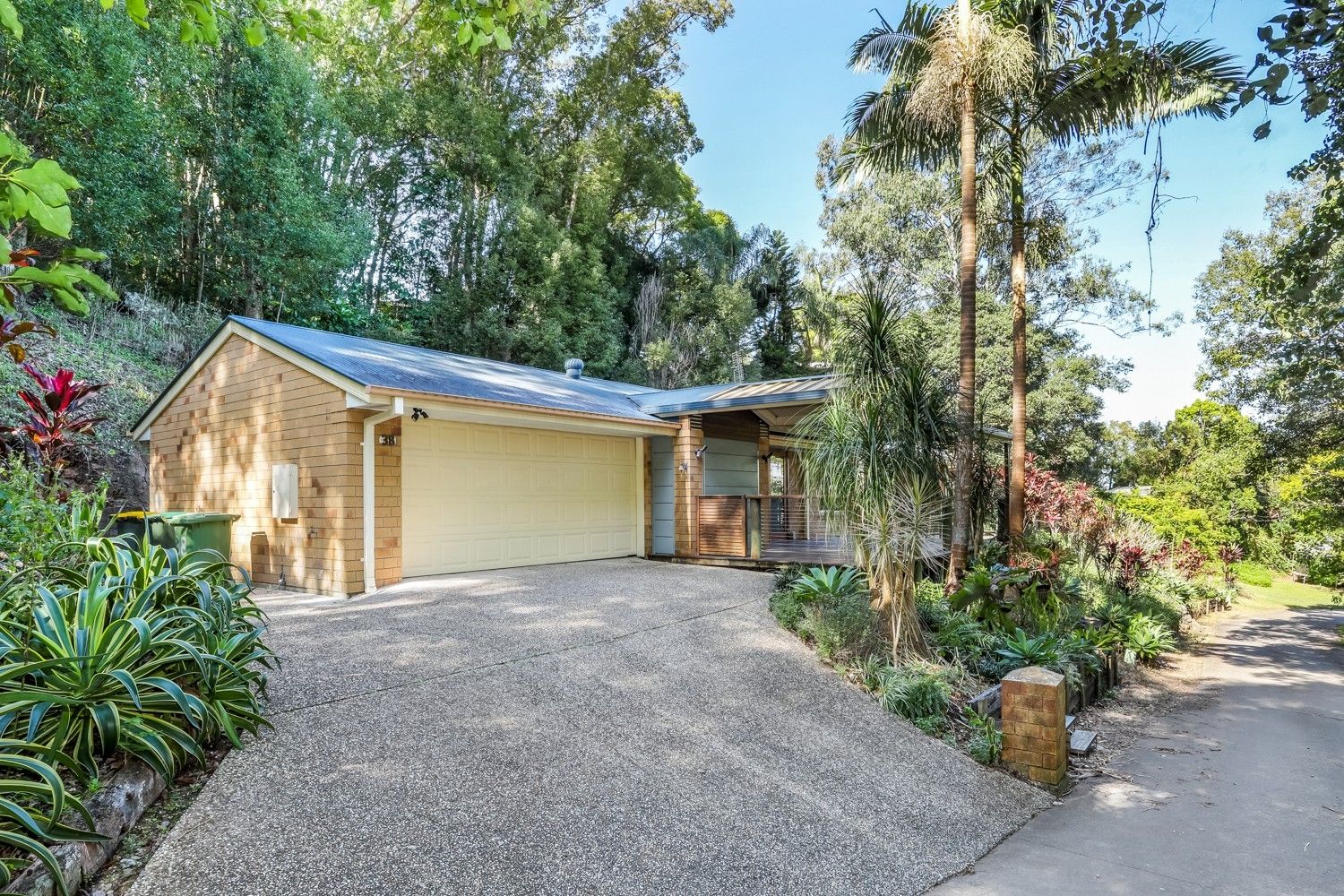 38 Lachlan Avenue, Nambour QLD 4560 Domain