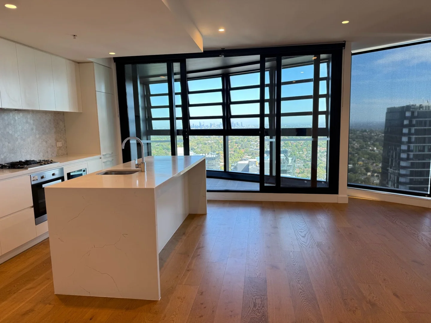 Additional image 4 of 3402/850 Whitehorse Rd, Box Hill VIC 3128