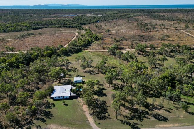 Picture of 6 Clydesdale Place, BLACK RIVER QLD 4818