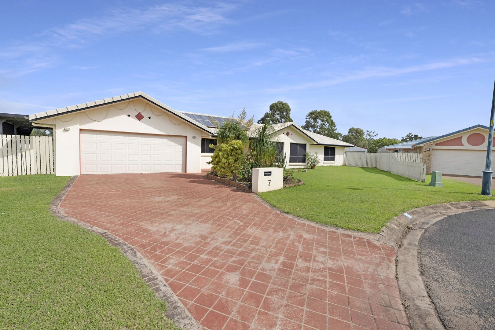 7 Bauhinia Court, Avoca QLD 4670, Image 2