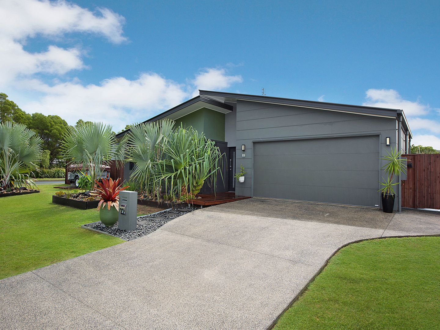 22 Corella St, Forest Glen QLD 4556, Image 2