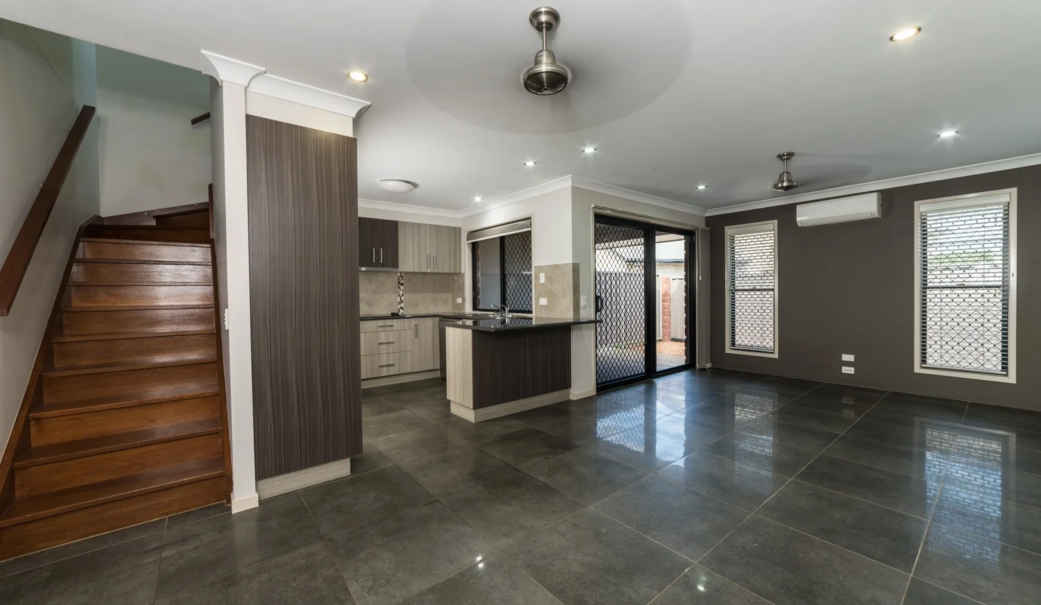 Additional image 7 of 6/8-10 LAMBERT Drive, Moranbah QLD 4744